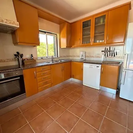 Casa Lina - With Garden And Pool Aljezur