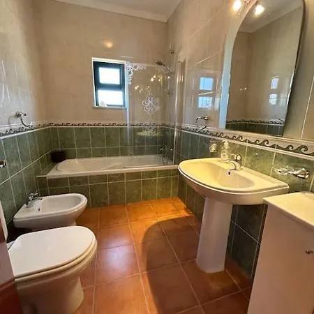 Casa Lina - With Garden And Pool *